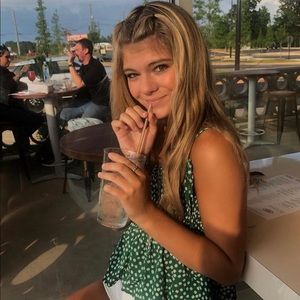 Meet your Posher, Kaitlin